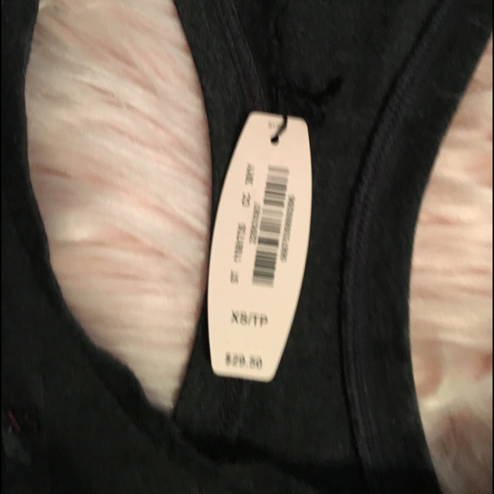Victoria’s Secret size xs & s tank top shirt NWT - Picture 6 of 7